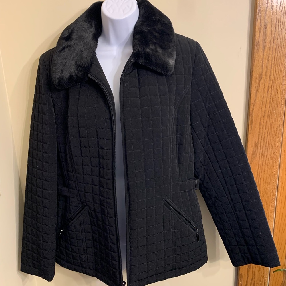 Giacca quilted winter coat with faux fur detachable collar medium